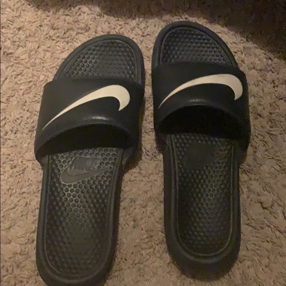 Nike slides